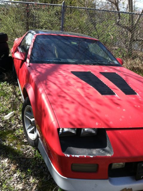 87 CHEVY CAMARO Z28 305 ENG, AUTO, FULL POWER, T-TOPS 1987 Chevrolet Camaro Z28