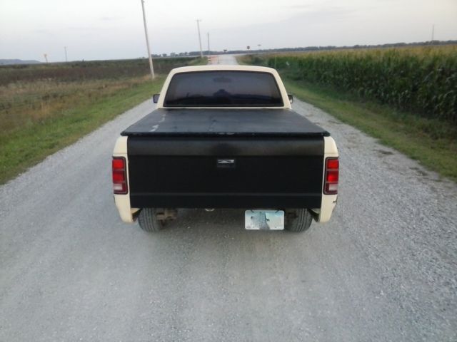 1987 Dodge Dakota base - photo 8