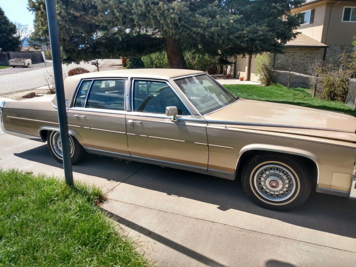 1987 Cadillac Brougham Fleetwood - photo 4