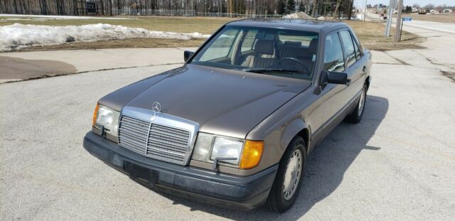 1987 Mercedes-Benz 300-Series - photo 8