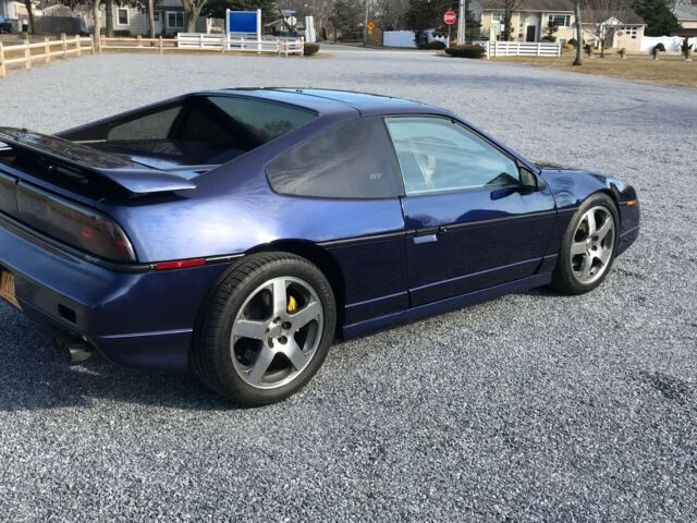 1987 Pontiac Fiero GT - photo 3