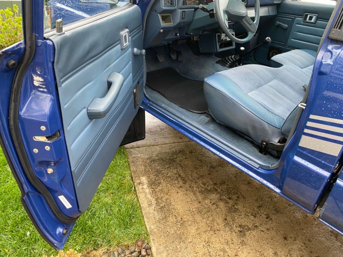 1987 Toyota Pickup RN63 STD - photo 5