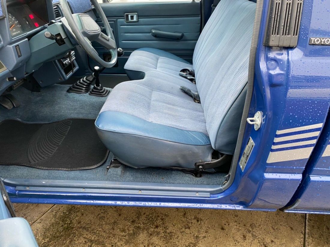 1987 Toyota Pickup RN63 STD - photo 7