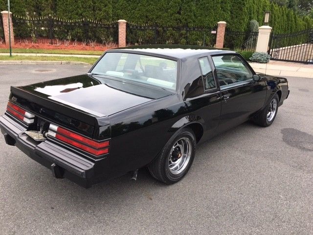 1987 Buick Grand National - photo 11