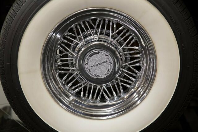1936 Cord 876 Boattail Phaeton by California Custom Coach - photo 10
