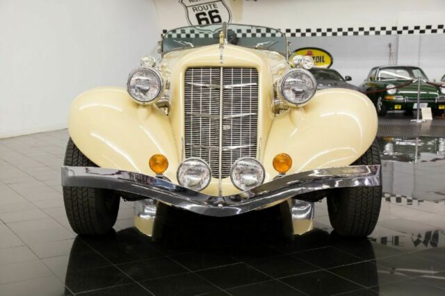 1936 Cord 876 Boattail Phaeton Replica by CCC -- - photo 5
