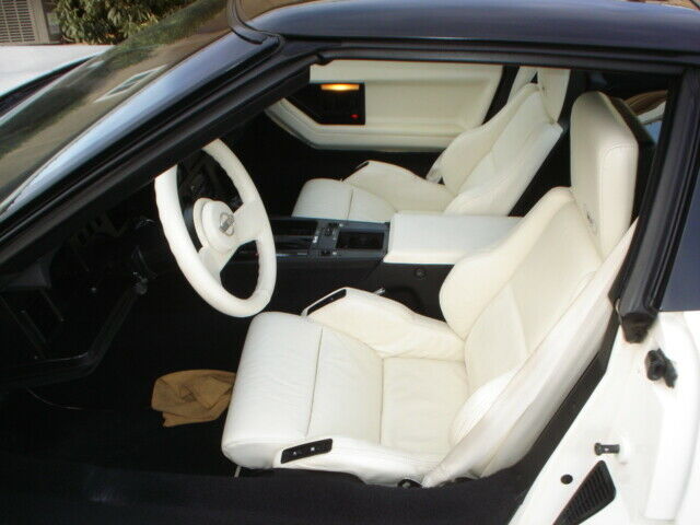 1988 Chevrolet Corvette - photo 5
