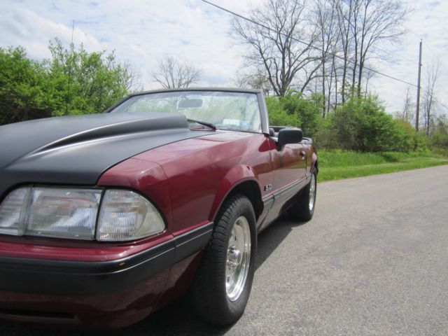 1988 Ford Mustang 5.0 - photo 2