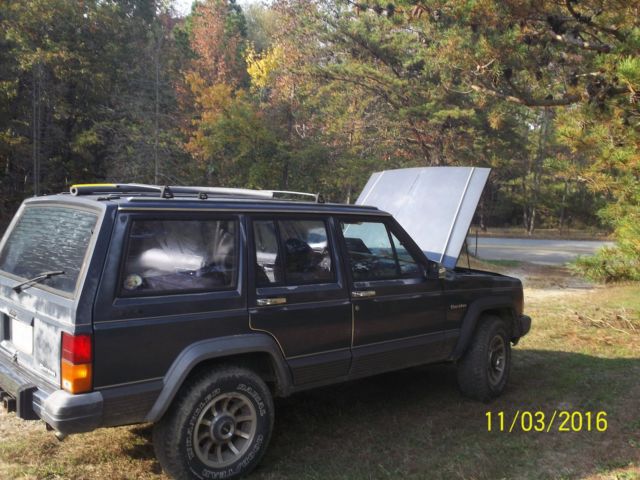 1988 Jeep Cherokee 4 door - photo 2