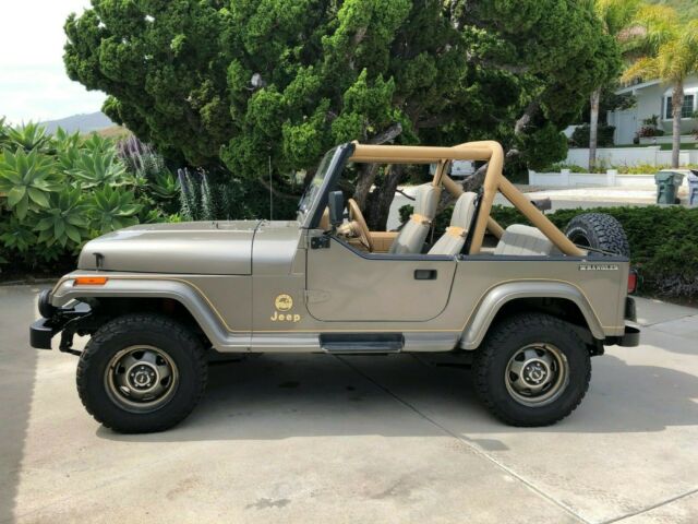 1988 Jeep Wrangler Sahara - photo 6