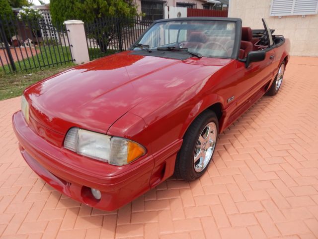 1988 Ford Mustang GT - photo 3