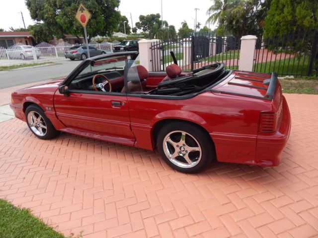 1988 Ford Mustang GT - photo 5