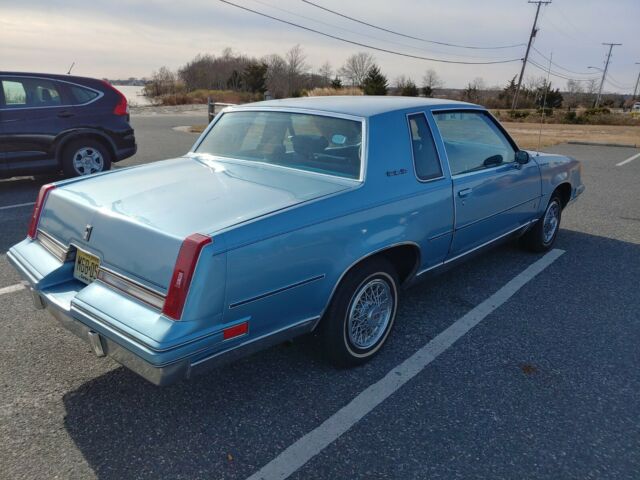 1988 Oldsmobile Cutlass Supreme - photo 7