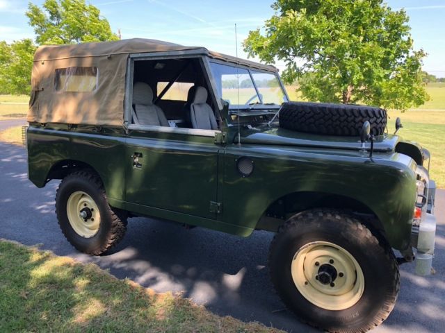 88 Series IIA 1971 Land Rover Defender