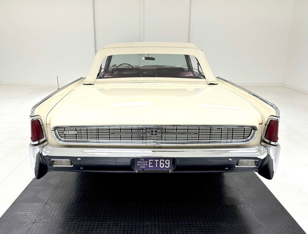 1962 Lincoln Continental Convertible - photo 7