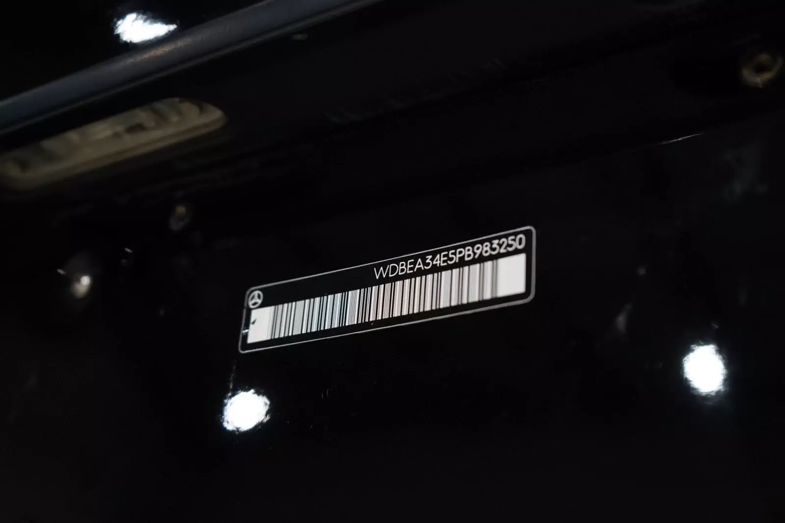 1993 Mercedes-Benz 400-Series - photo 10