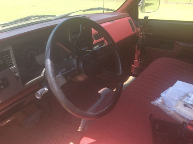 1989 GMC Sierra 2500 - photo 2