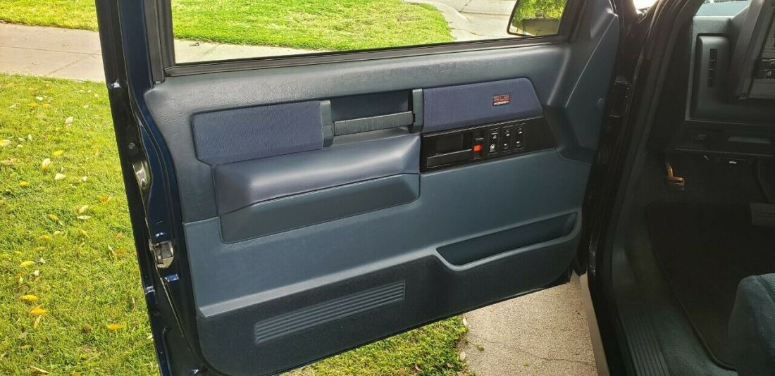 1989 GMC Sierra 1500 - photo 9