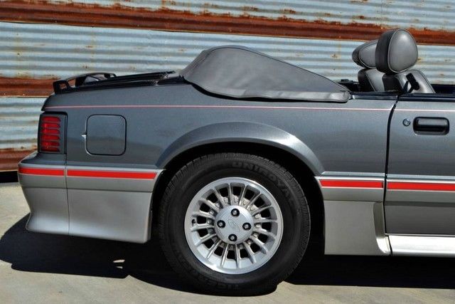 1989 Ford Mustang GT Convertible 2-Door - photo 9