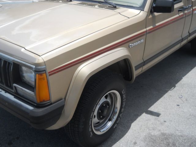 1989 Jeep Comanche Pioneer - photo 12