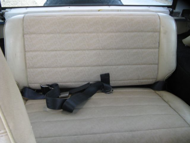 1989 Jeep Wrangler - photo 9