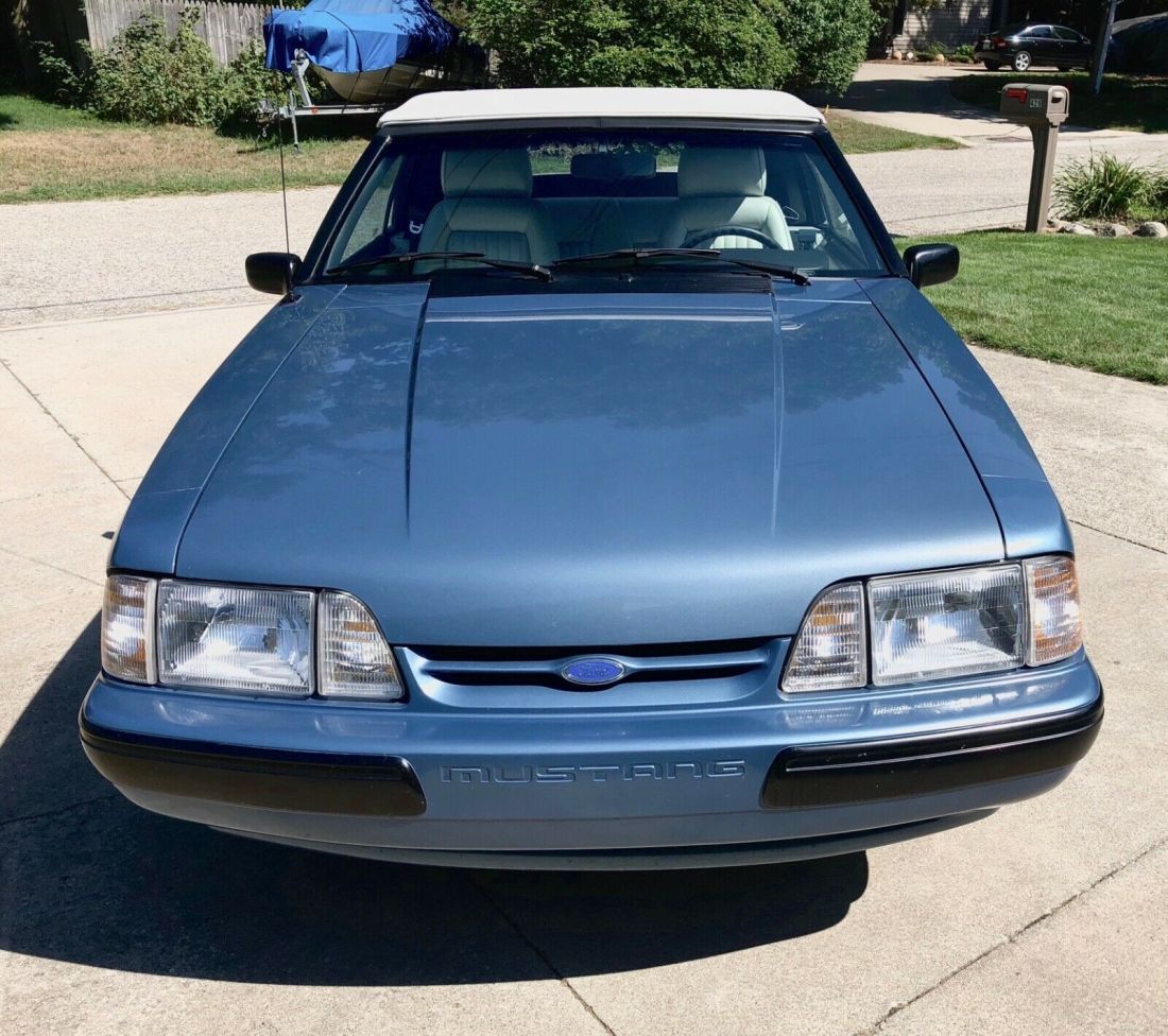 1989 Ford Mustang - photo 3