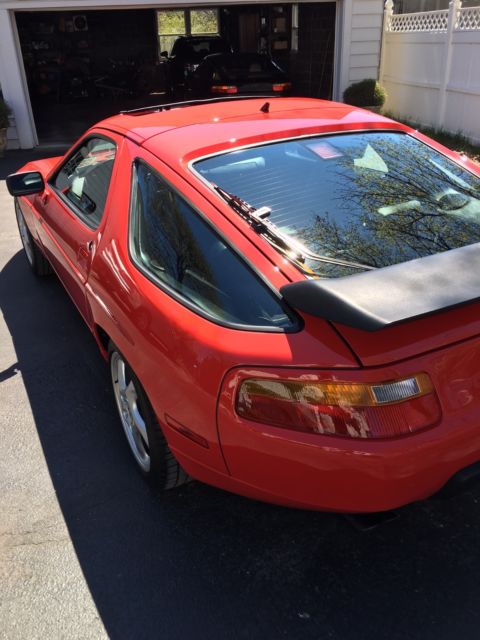 1989 Porsche 928 Authentic GT - photo 3