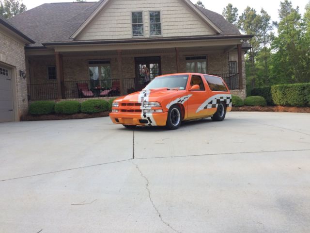 89 s-10 blazer 2004 car craft magazine grand champion , best paint and graphics 1989 Chevrolet S-10 total custom