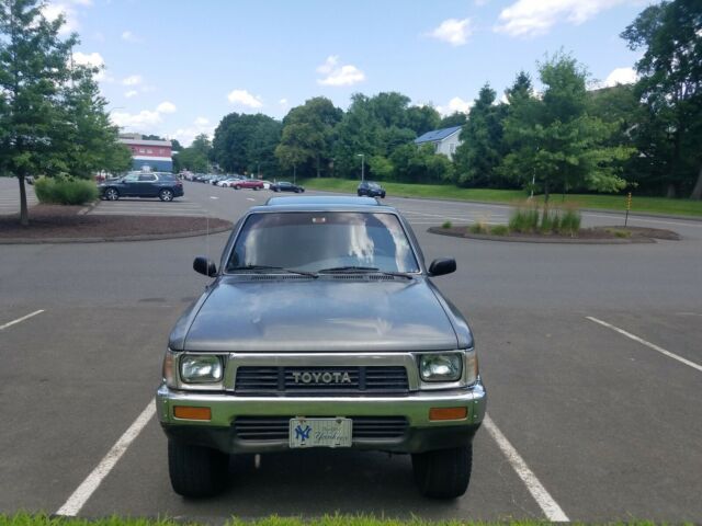 1989 Toyota Pickup SR5 - photo 7