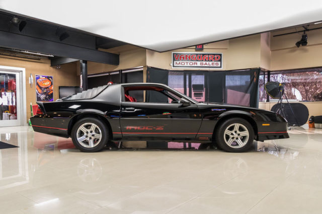 1990 Chevrolet Camaro IROC Z28 - photo 10