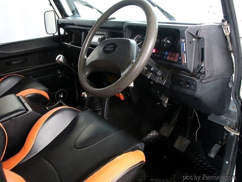 1992 Land Rover Defender 90 - photo 13