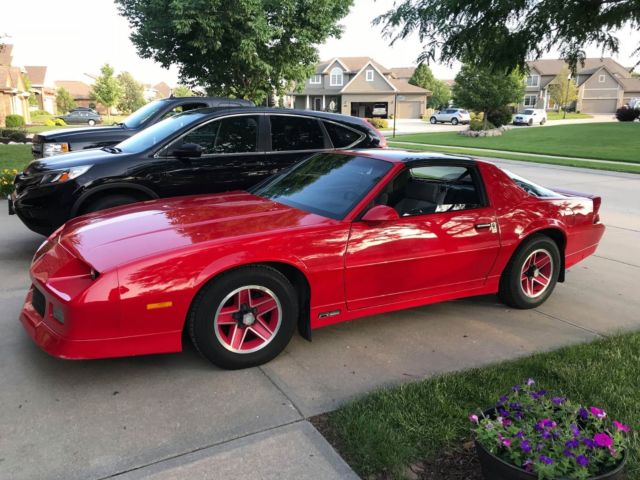 1990 Chevrolet Camaro basic - photo 4