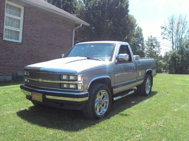 1990 Chevrolet C/K Pickup 1500 - photo 2