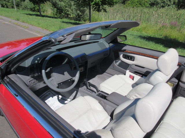 1990 Chrysler LeBaron - photo 5