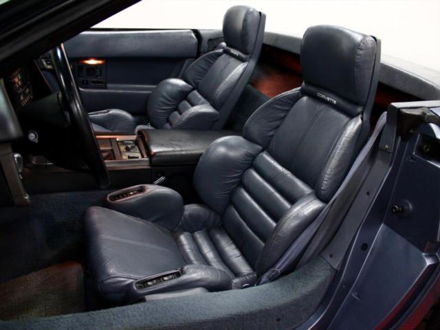 1990 Chevrolet Corvette Convertible - photo 4