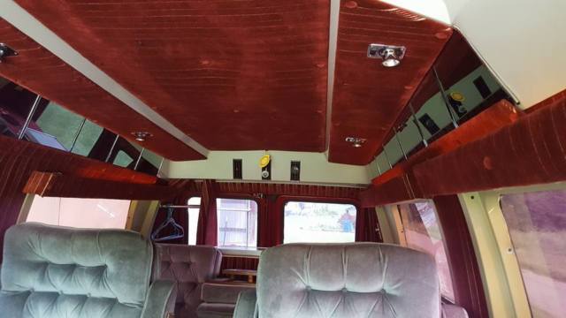 1990 Ford Club Wagon - photo 5