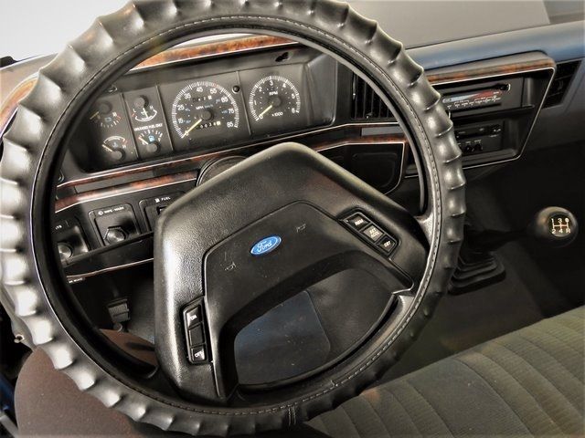 1990 Ford F-250 -- - photo 10