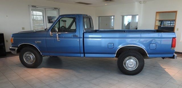 1990 Ford F-250 -- - photo 4