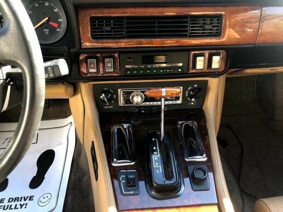 1990 Jaguar XJS Convertible - photo 13
