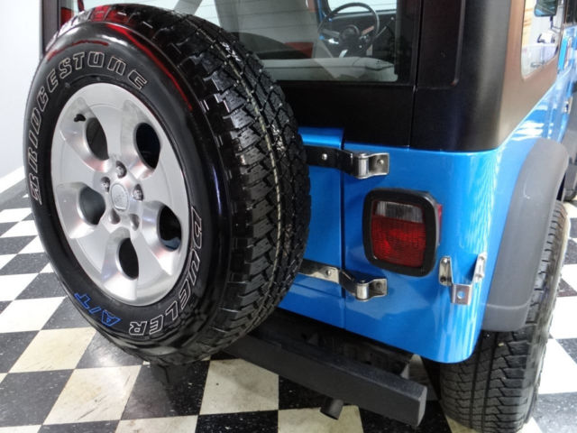 1990 Jeep Wrangler Islander Sport Utility 2-Door - photo 7