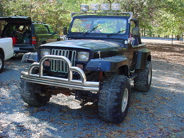 1990 Jeep Wrangler Wrangler YJ. 6cyl 5spd. New 35" Tires. No Reserve - photo 4