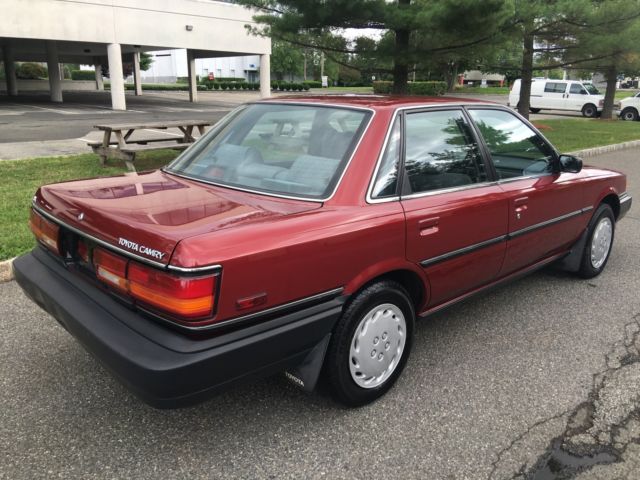 1990 Toyota Camry - photo 3