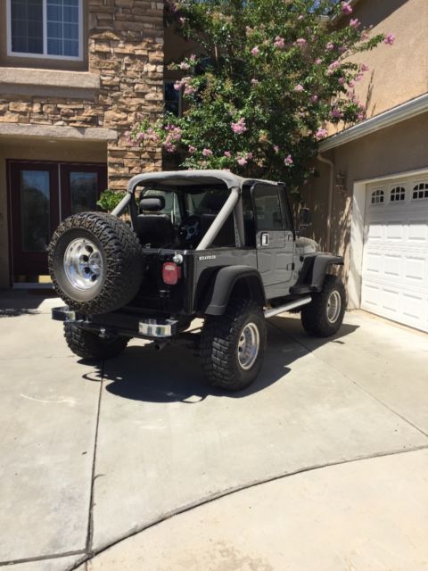 $9000 1988 Jeep Wrangler