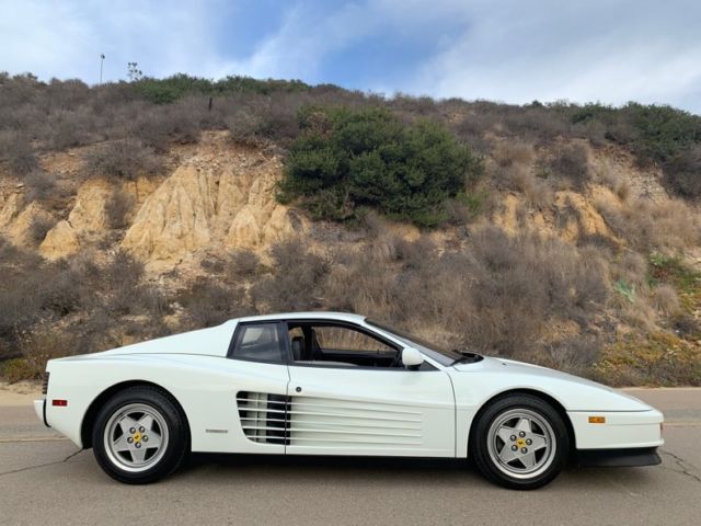 1991 Ferrari Testarossa ~ Rare "Bianco" ~ 3.9L F12 ~ Last Year Of Orig. TR - photo 11