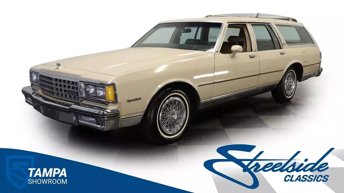 90K ACTUAL MILES NUMBERS MATCHING 305 V8 WINDOW STICKER FACTORY COLORS CLEAN HIS 1981 Chevrolet Caprice Classic Wagon