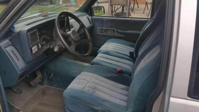 1991 Chevrolet C-10 GMC c3500 - photo 4