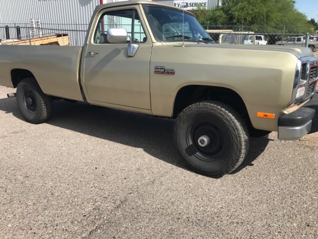 1991 Dodge Ram 2500 - photo 12