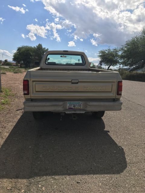 1991 Dodge Ram 2500 - photo 4