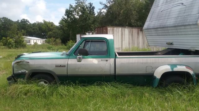 1991 Dodge Other Pickups Green and Silver - photo 4