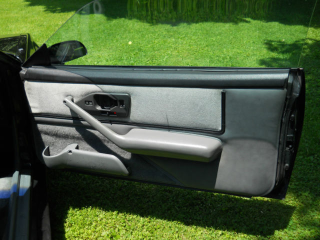 1991 Pontiac Firebird T-Top, Two Door - photo 8